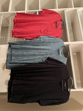 John Varvatos v neck t shirts